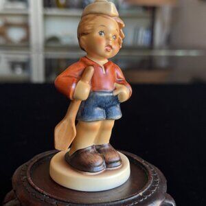 Goebel Hummel “Sailor Boy” Exclusive Edition w/Box TMK7 Kontroll-Nr. 3188